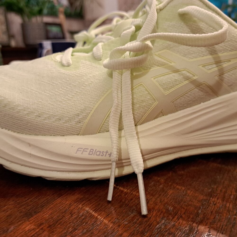 Pristine Asics Gel-Cumulus 27 Lite-Show Women Size 9 running/walking - Picture 3 of 8